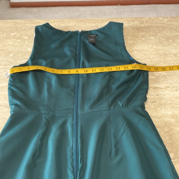 NWOT Beautiful Forest Green Dress,pale pink,blue, black, teal & white patterns. - Picture 8 of 11